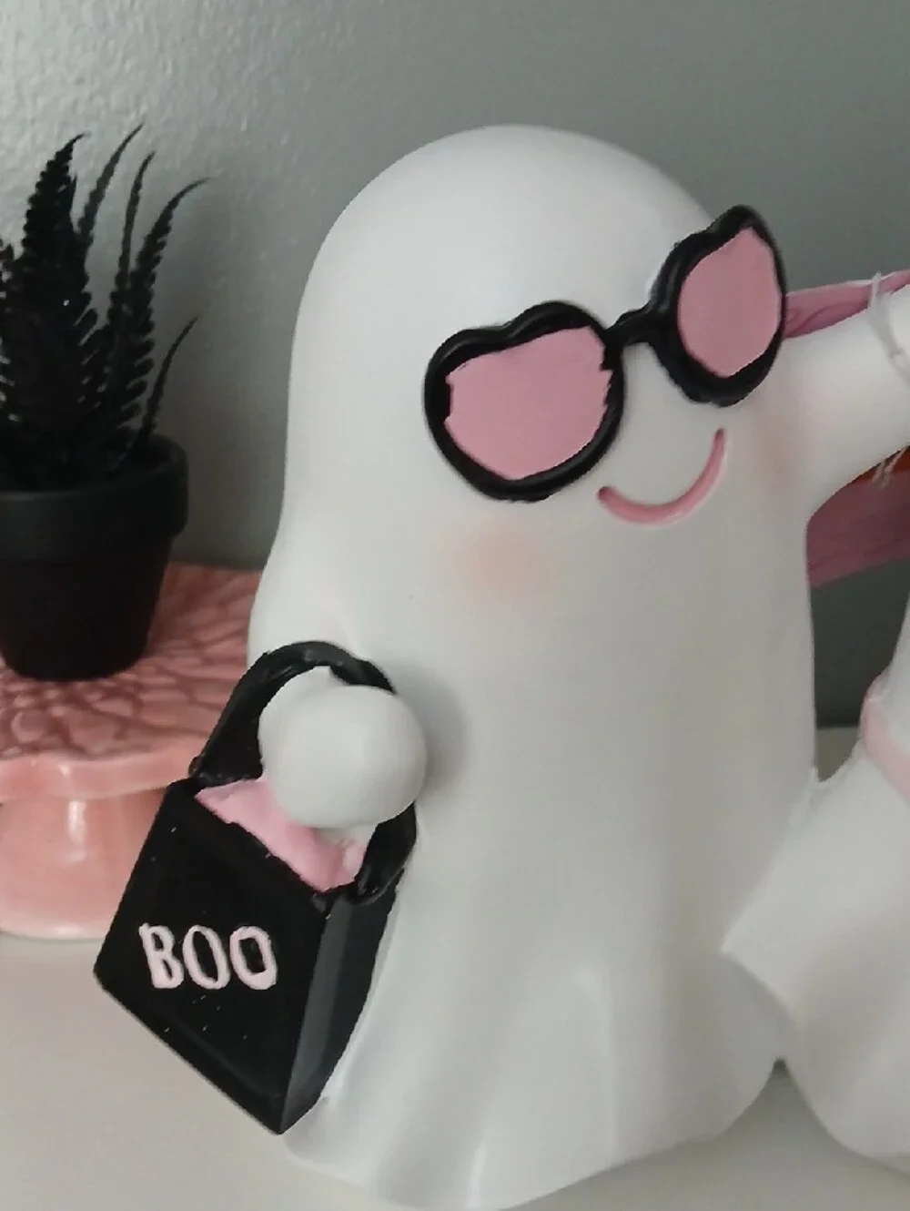 New! Pink & White Ghost Trio Party Figurines - Cute Halloween Table Decor NWT